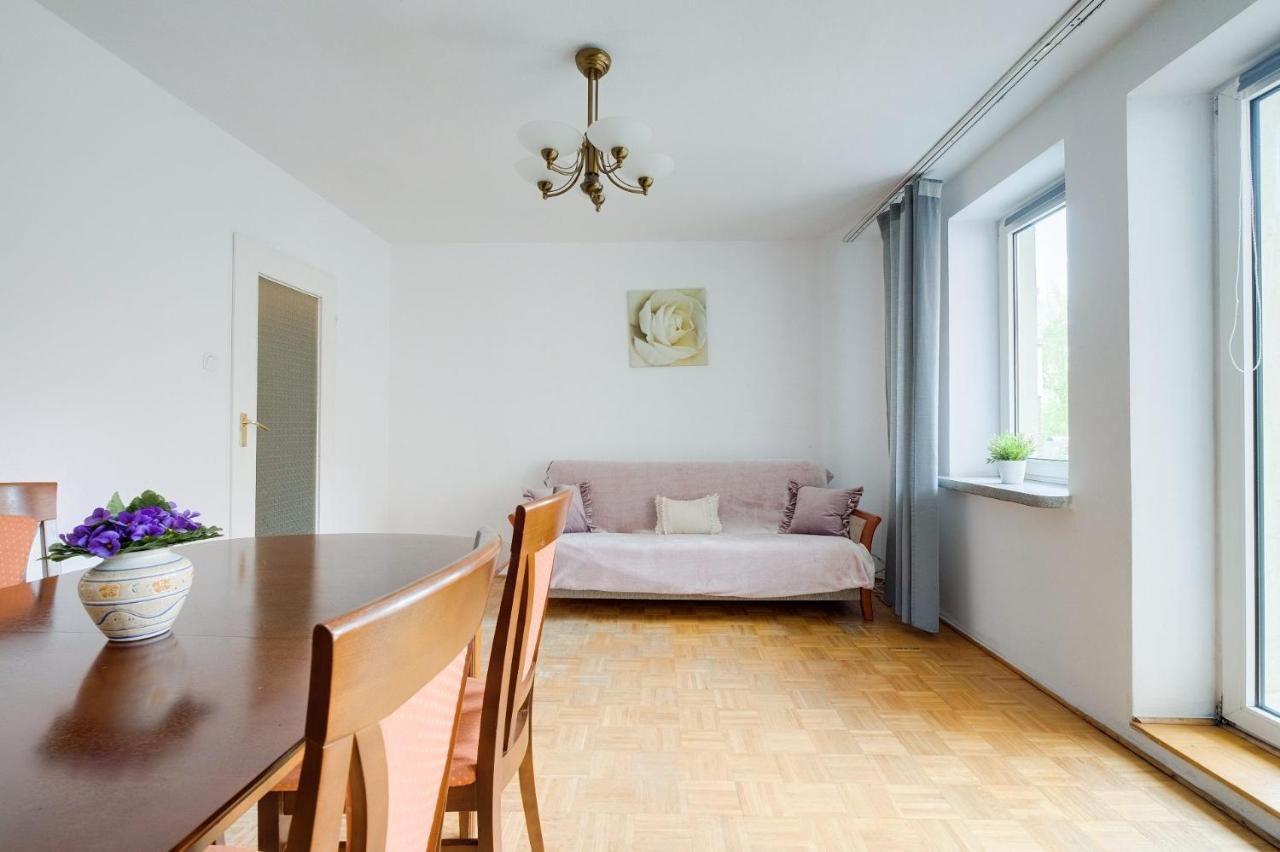 2 Bedroom Apartment In Green Location Varsovia Exterior foto