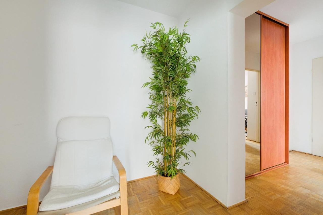 2 Bedroom Apartment In Green Location Varsovia Exterior foto